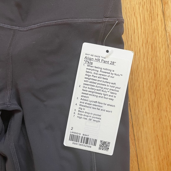 Lululemon Align Pant 28” with pockets - Picture 3 of 5